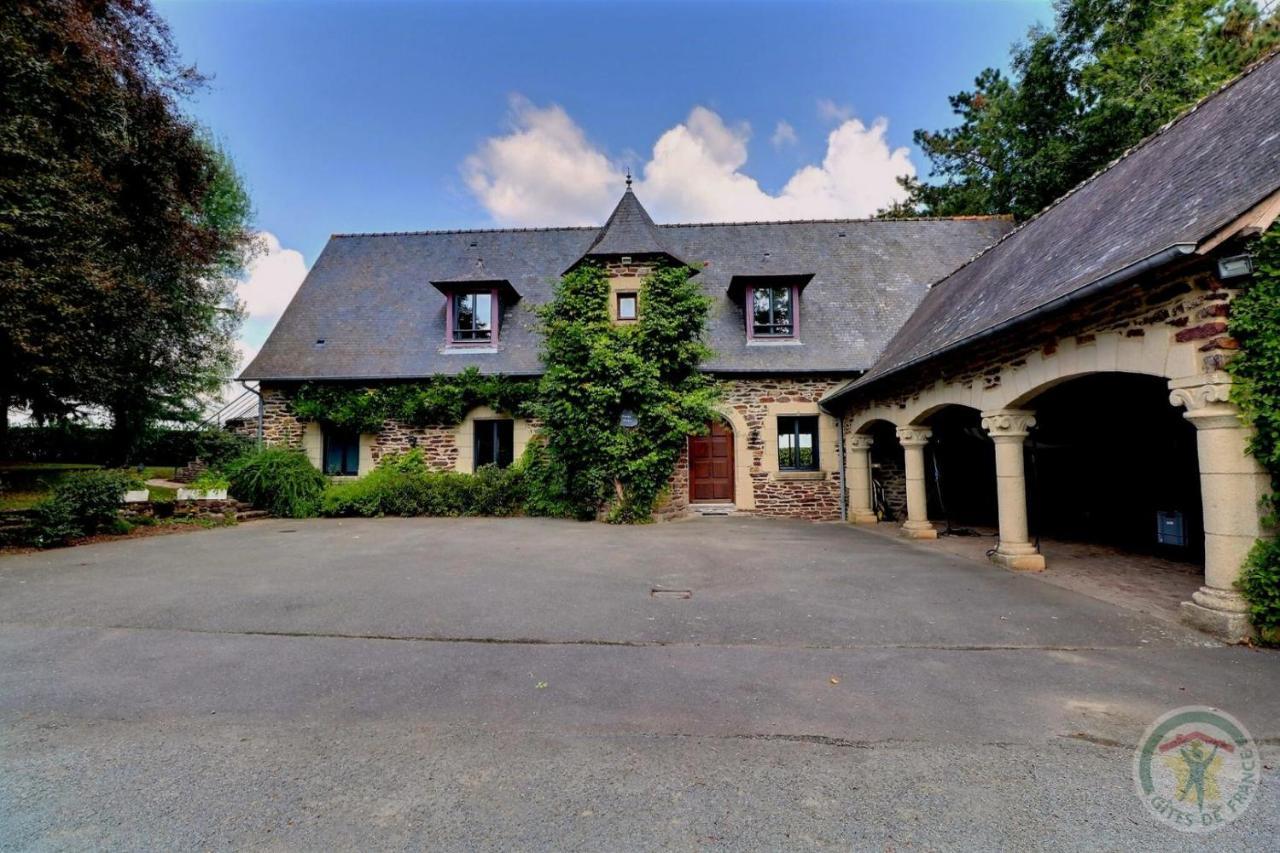 Bed and Breakfast Manoir De La Droulinais Брюз Экстерьер фото